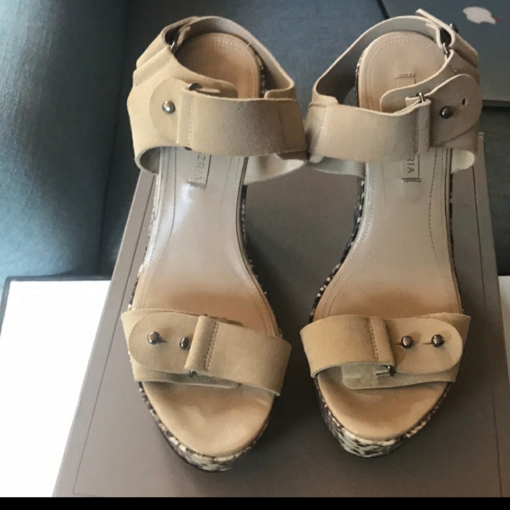 BCBG Max Azria wedges